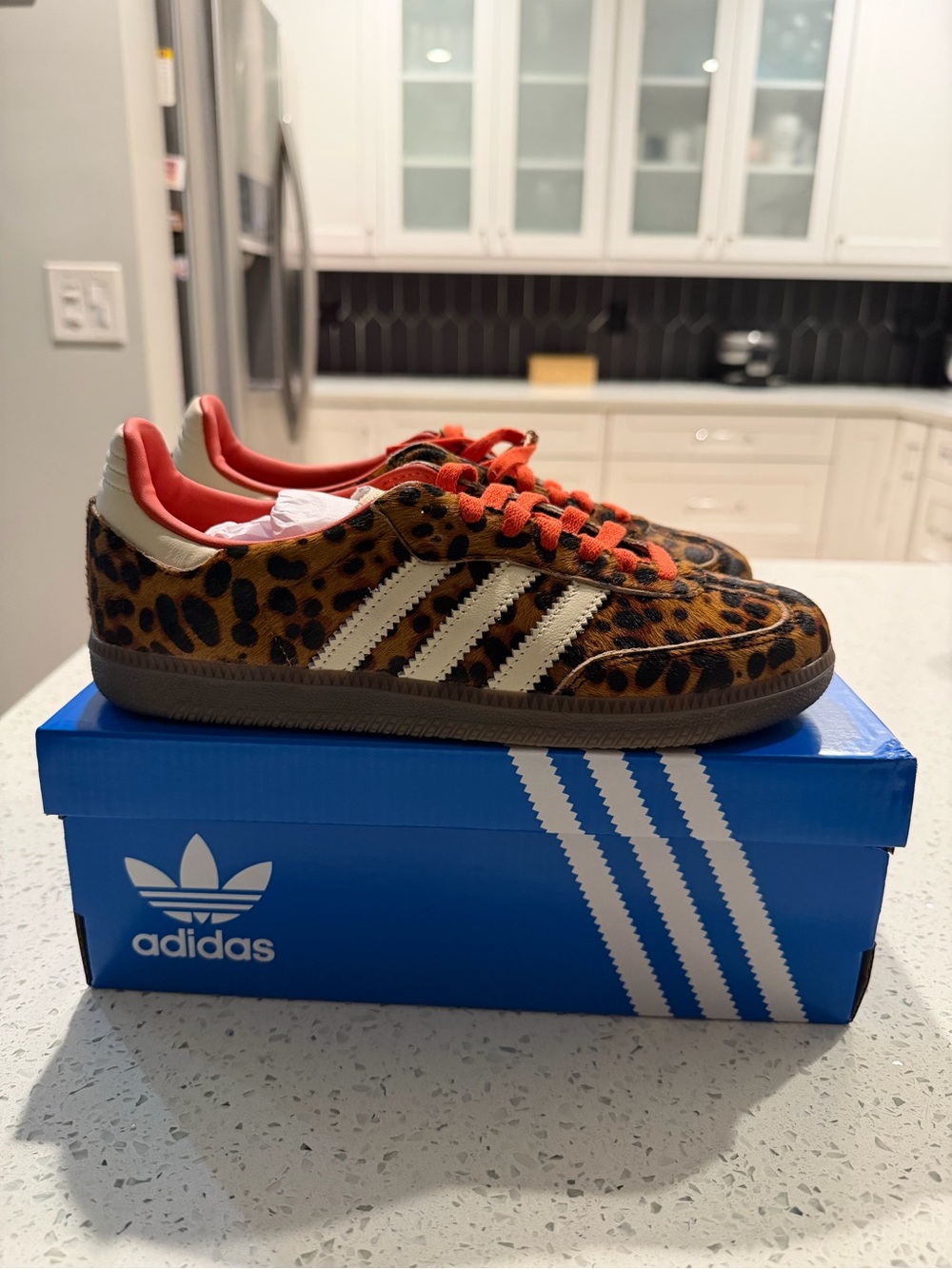 Adidas Samba Leopard Print Sneakers with Red Accents - Picture 5 of 5